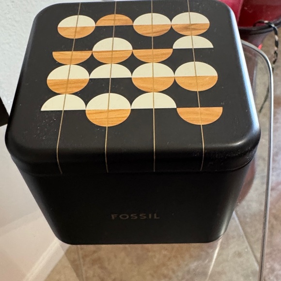 Fossil Silver Watch with Pink Dial - Picture 5 of 7